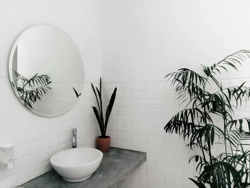 intan-indiastuti-SufJtmQloUM-unsplash